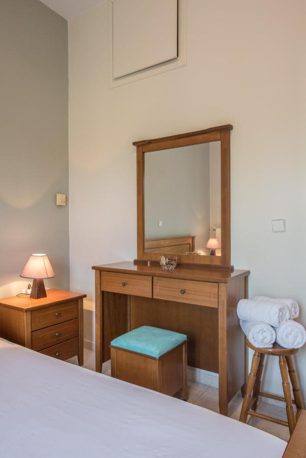 Mystic Garden Apartments Zakynthos Town Ngoại thất bức ảnh